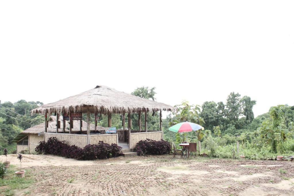 Fanush Resort Bāndarban Exterior photo